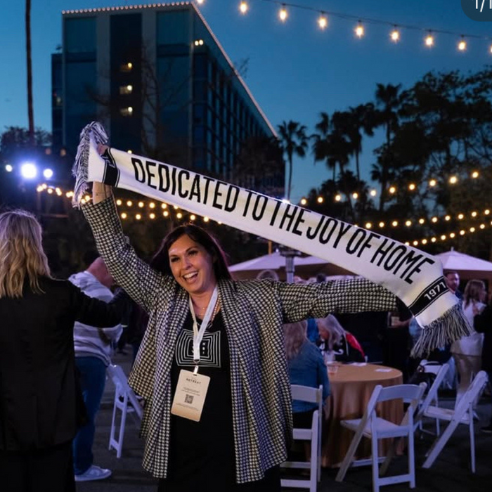 Dedicated To The Joy Of Home Knitted Woven Scarf with Tassel